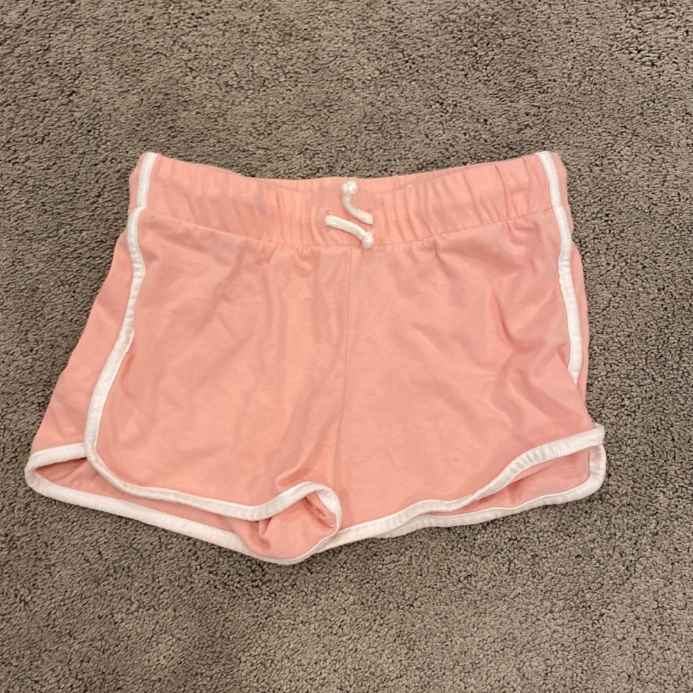 pink shorts